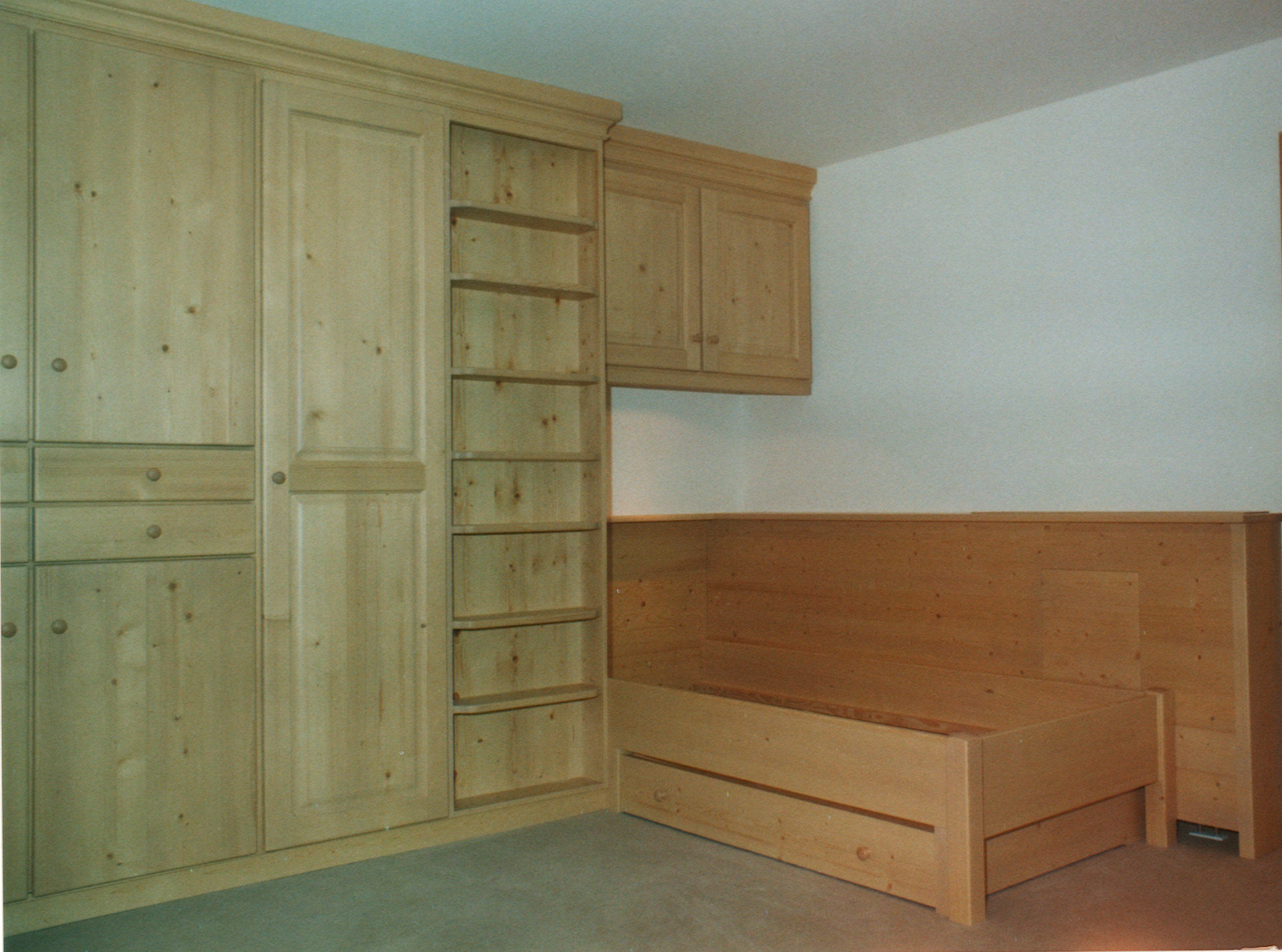 Schlafzimmer in Fichte (4) - Relax Bettsysteme, Relax 2000, Loferer