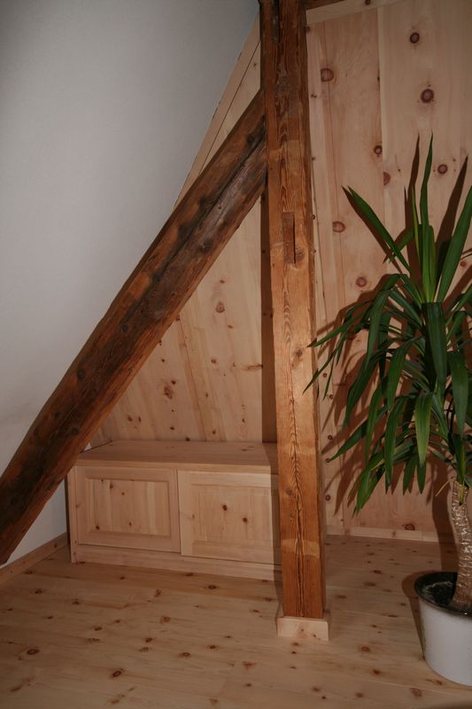 Zirbenholz Möbel